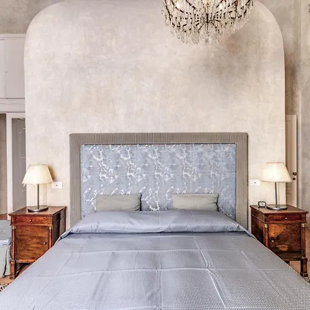 Palazzo Doria Pensionat 4*