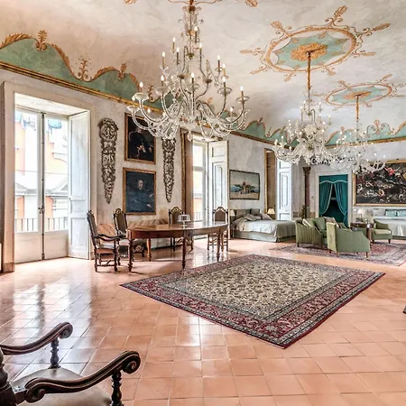 Palazzo Doria 4* Neapel