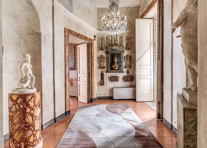 Palazzo Doria 4* Naples