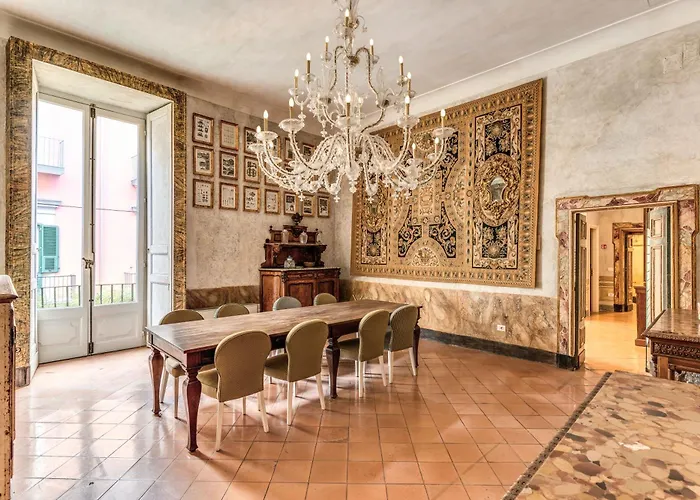 Palazzo Doria 4* Naples